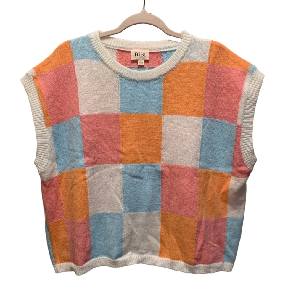 Bibi sleeveless sweater. White with blue/orange/pink. Oversized. Size S